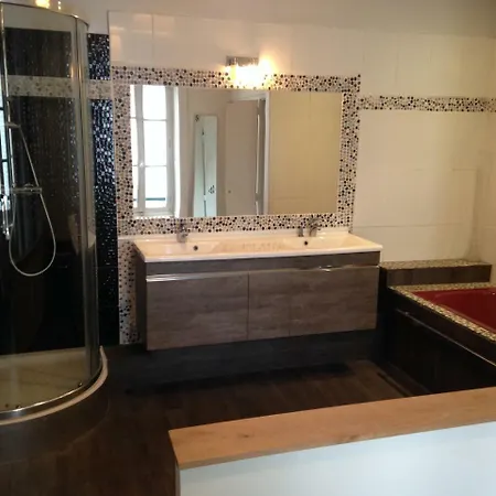 Apartment Proche Mairie