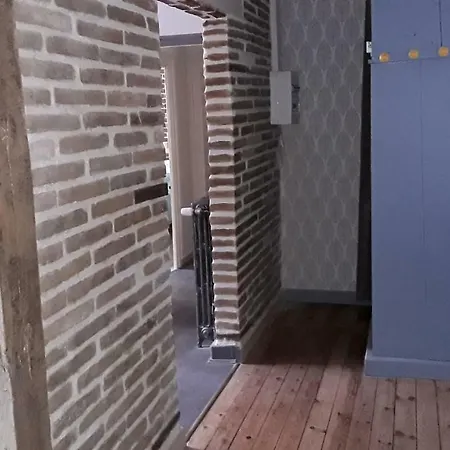 Apartment Proche Mairie Laval (Mayenne)
